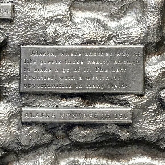 Vintage 1984 Alaska Embossed Pewter Metal Belt Buckle - Picture 4 of 5